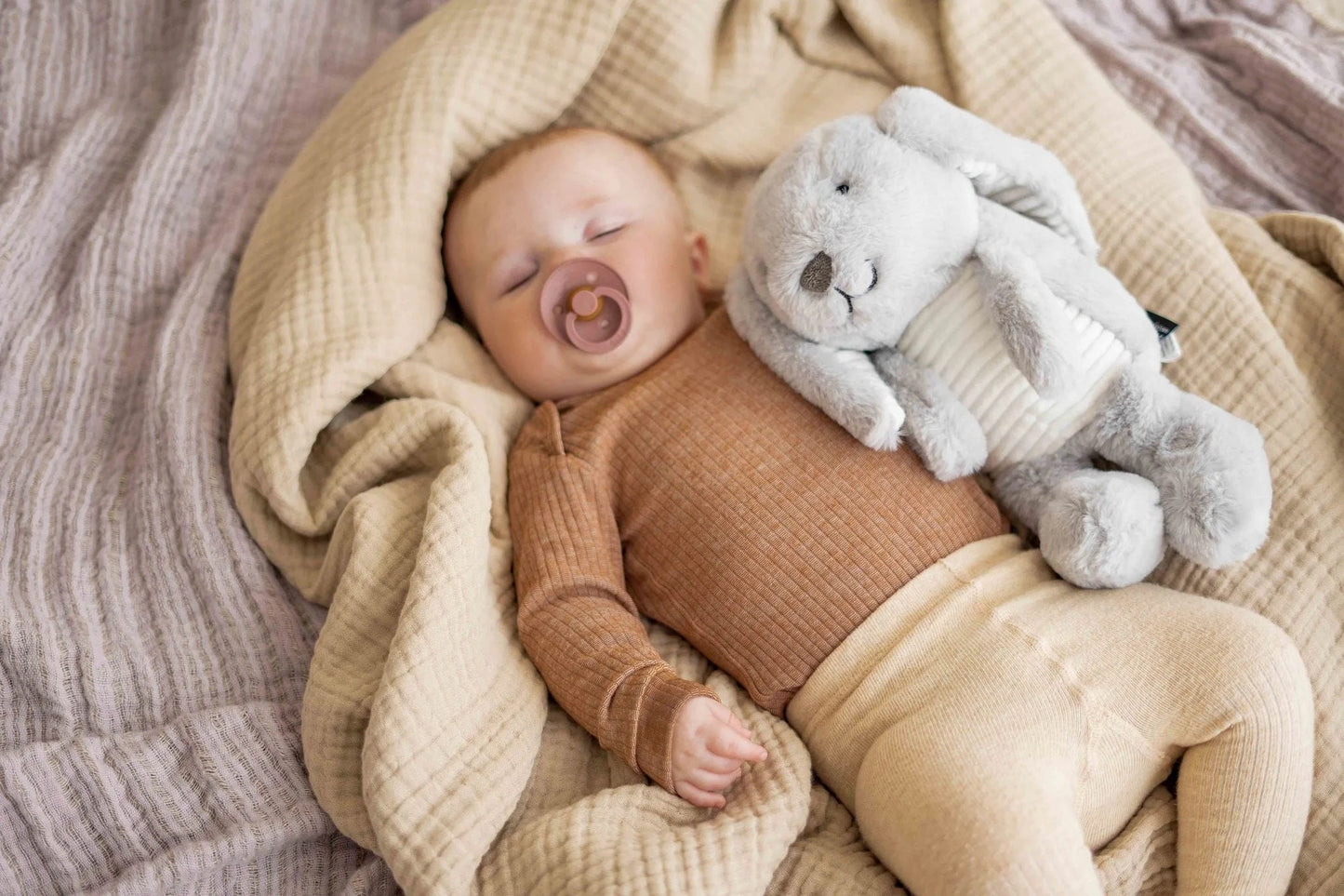 Milo Rabbit Heartbeat Comforter